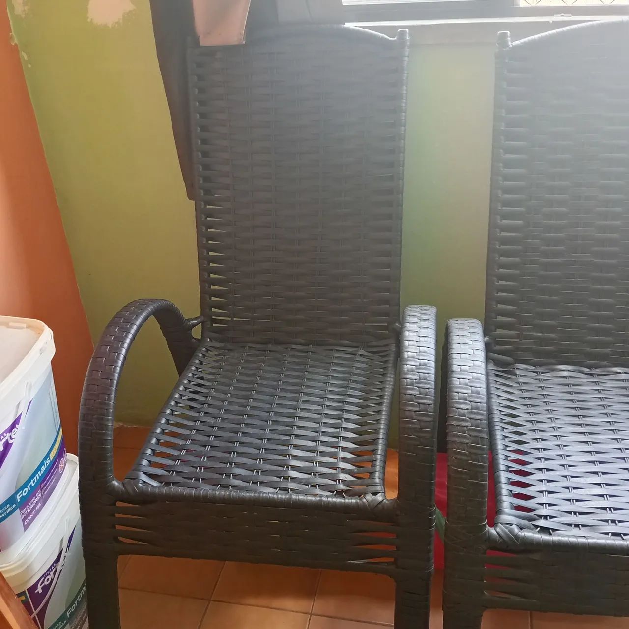 Cadeira e mesa de centro - Foto 4
