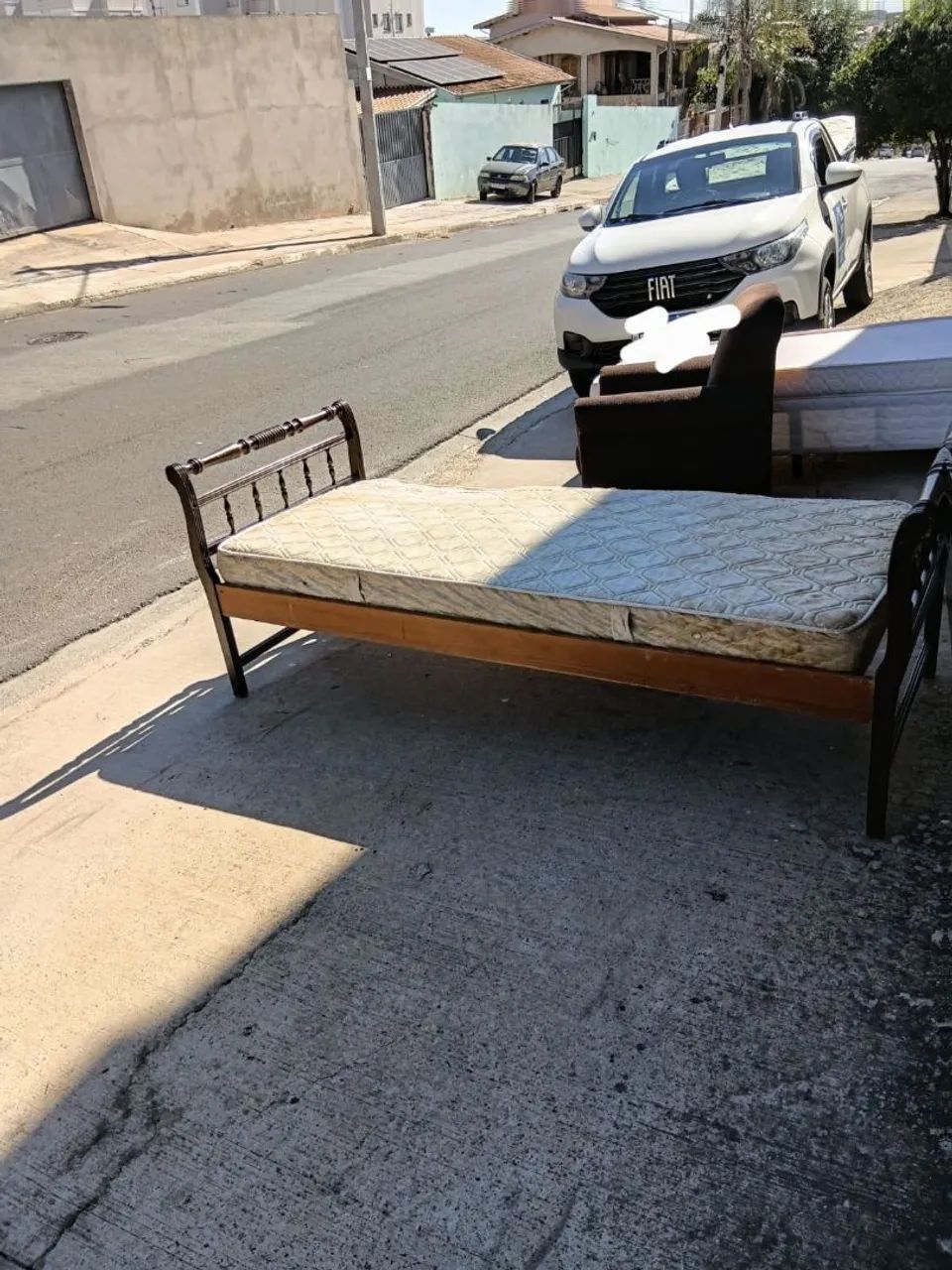 Cama Solteiro Com Colchão - Aceito Oferta - Foto 2