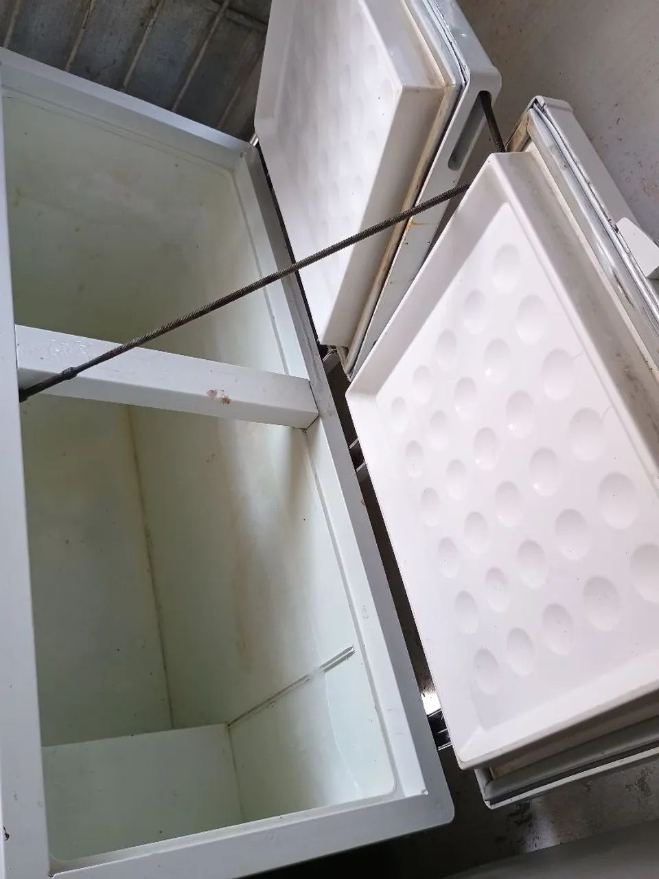 Freezer Fricom 480 LT Horizontal com 2 portas - Foto 3
