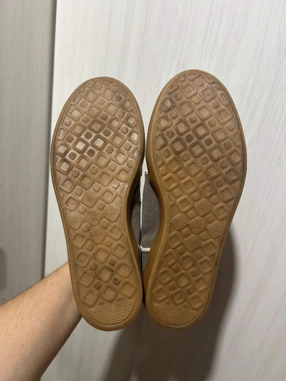 Tênis estilo chuteira feminino 35 - Foto 4