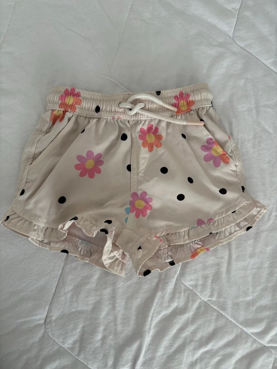 Short Póim 1 ano( veste mais) 