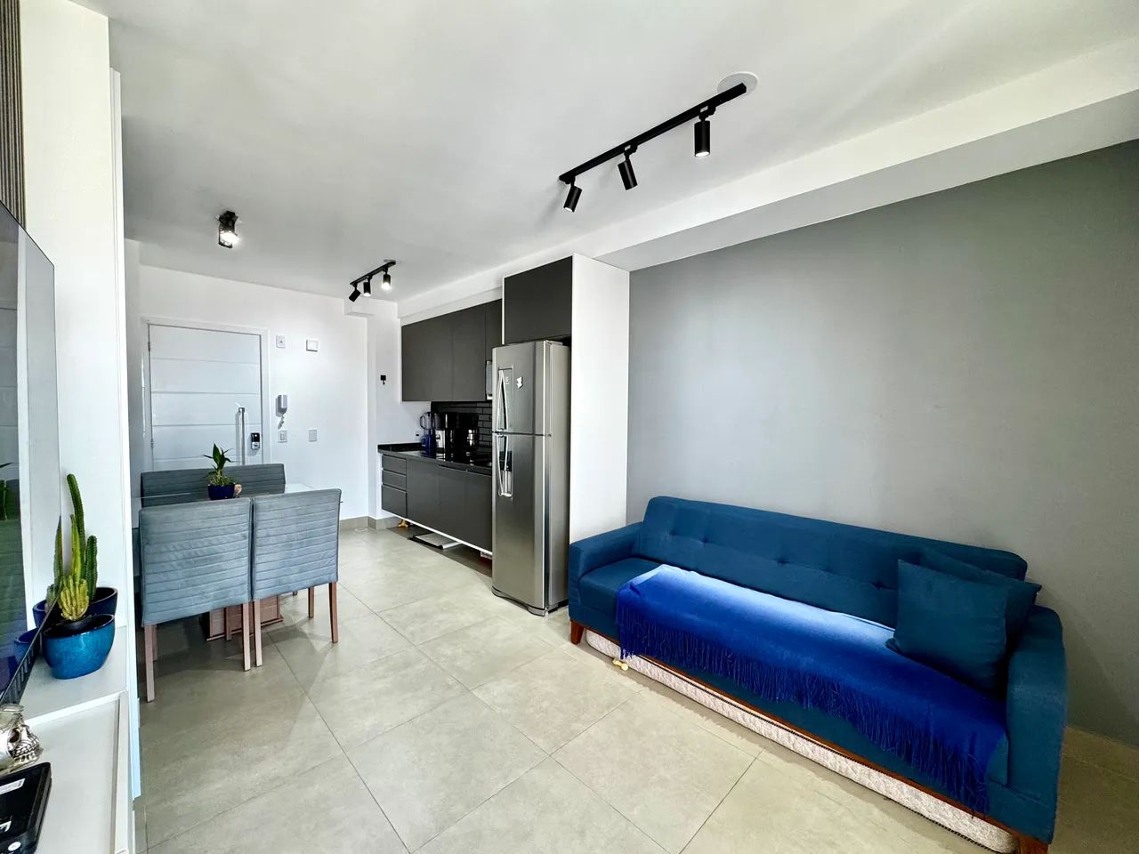 Apartamento para alugar com 1 quarto, 45 m² - Vila Itapura - Foto 2