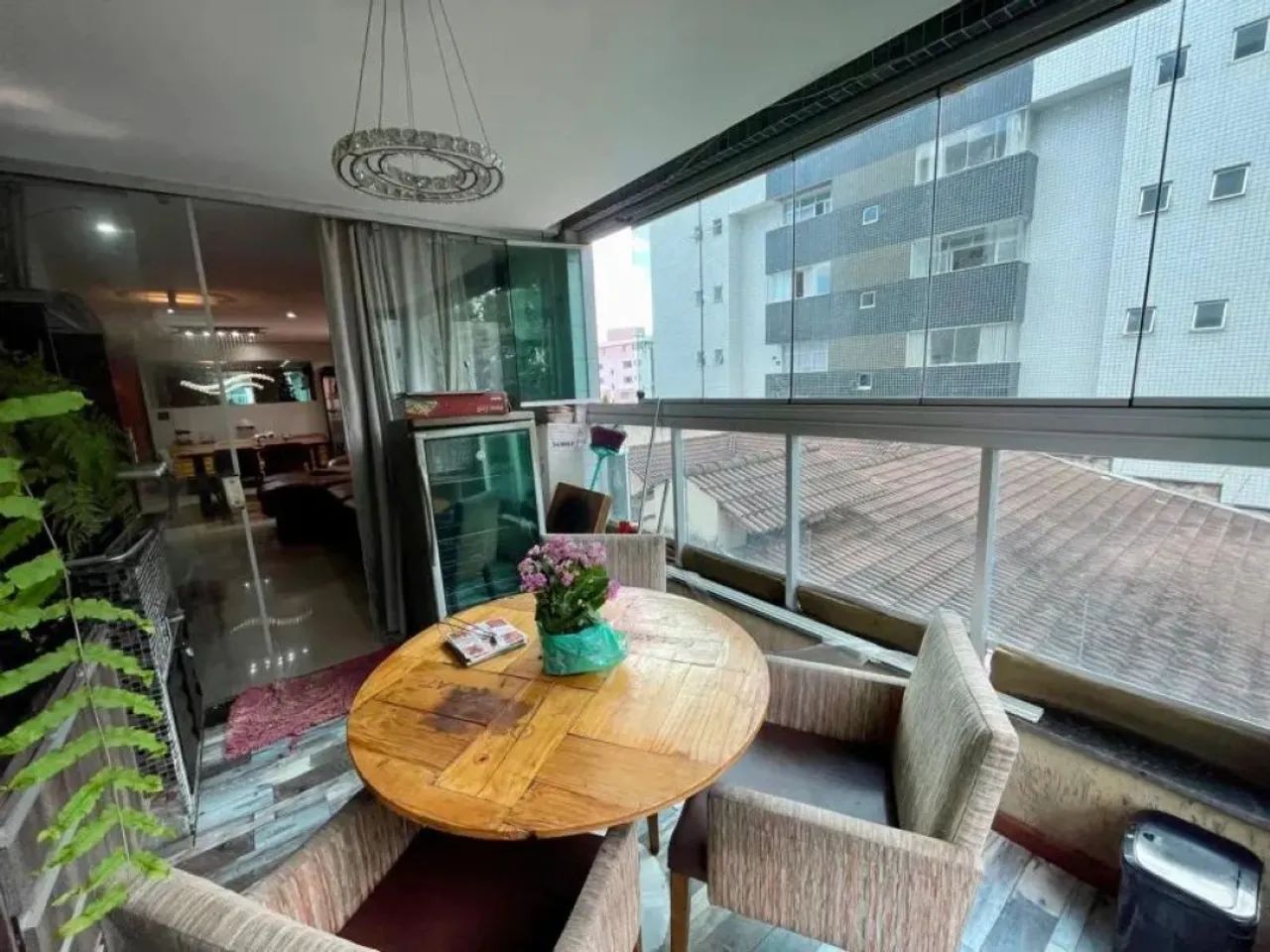 Apartamento com 4 quartos para alugar em Belo Horizonte