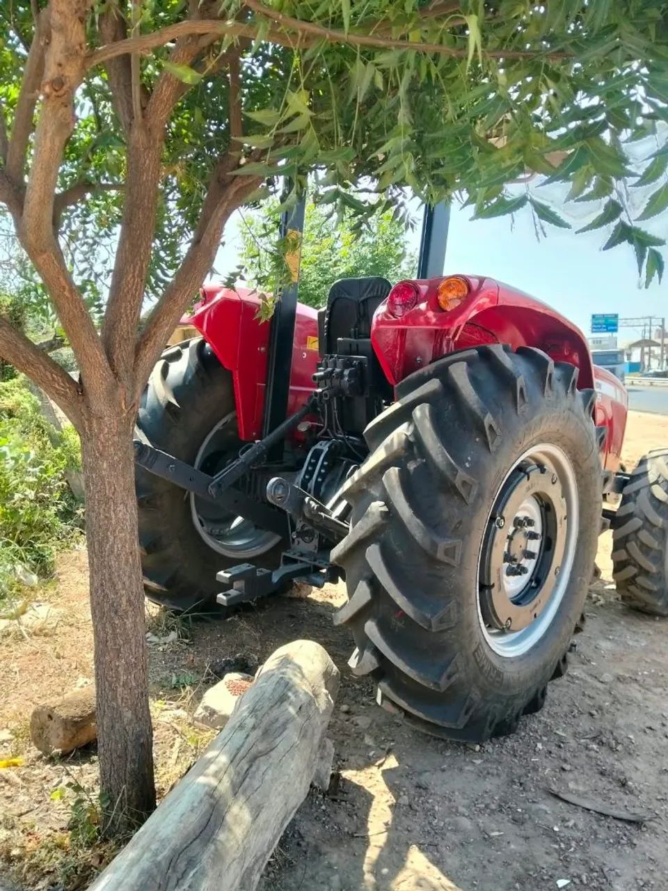 Trator  - Foto 5
