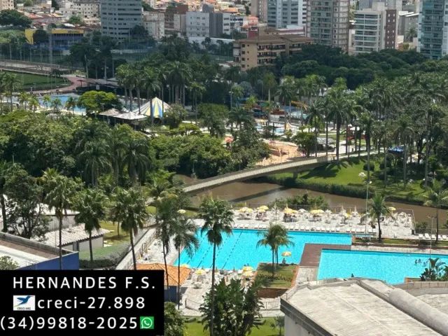 APARTAMENTO DECORADO COM PLANEJADOS SENDO 03 QUARTOS COM SUÍTE