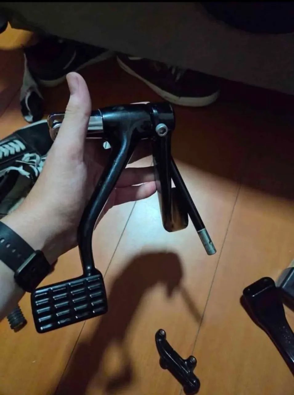 Pedaleiras originais HD Iron 1200 - Foto 3