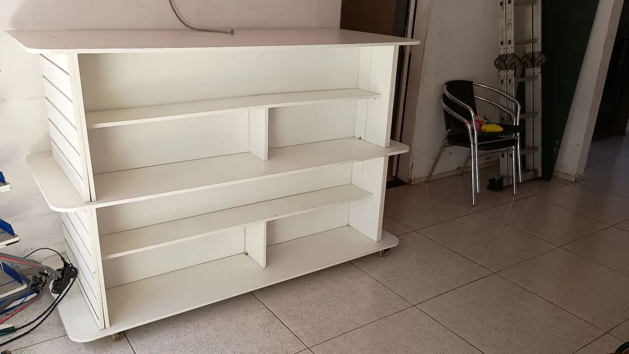 Gondula MDF Expositora Central com paneiel canaletado - Foto 3