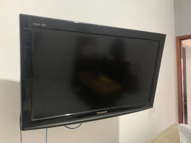 Tv 32 polegadas o som nao funciona só com caixinha