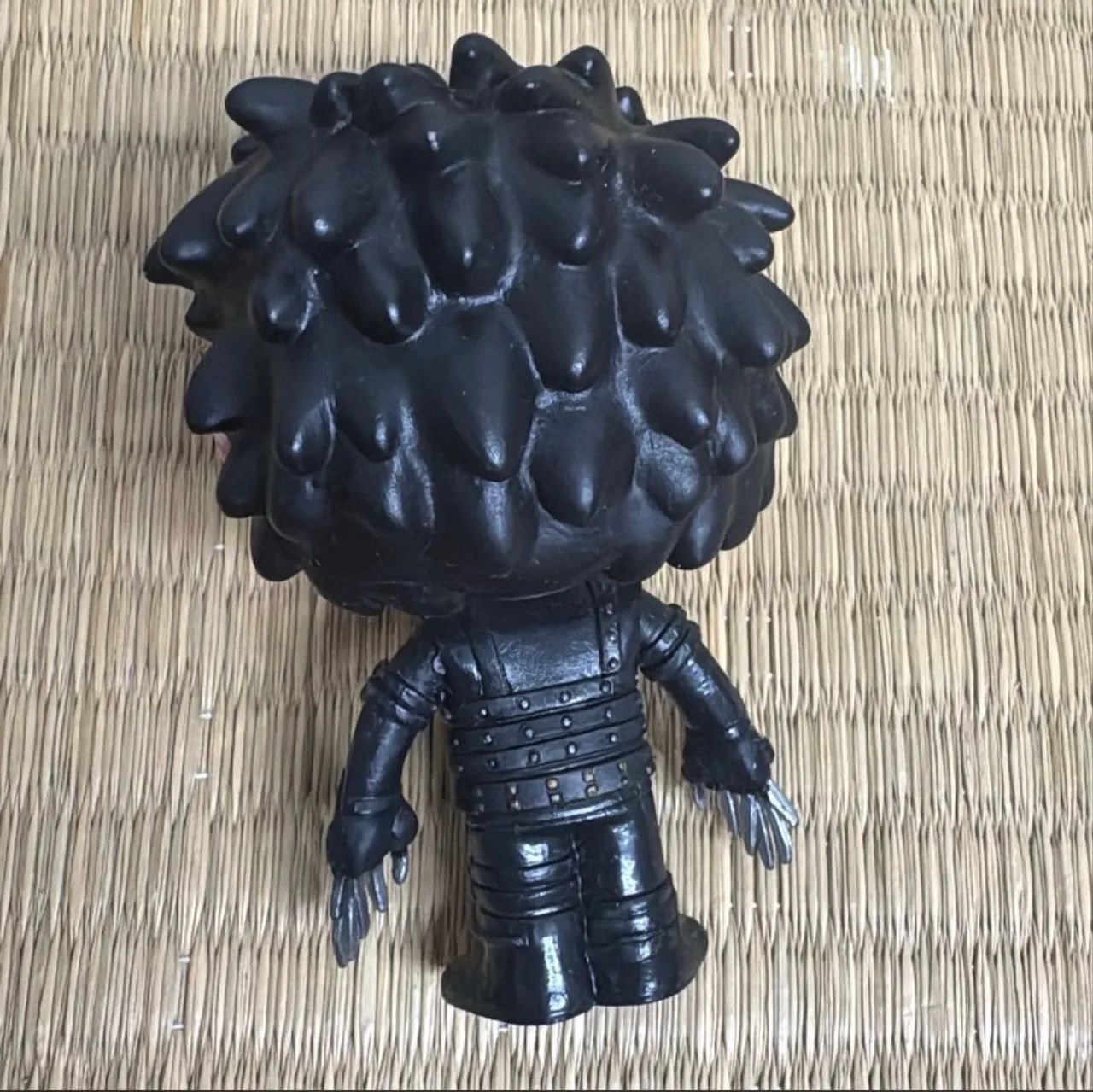 Funko pop Edward Mãos de tesoura  - Foto 4