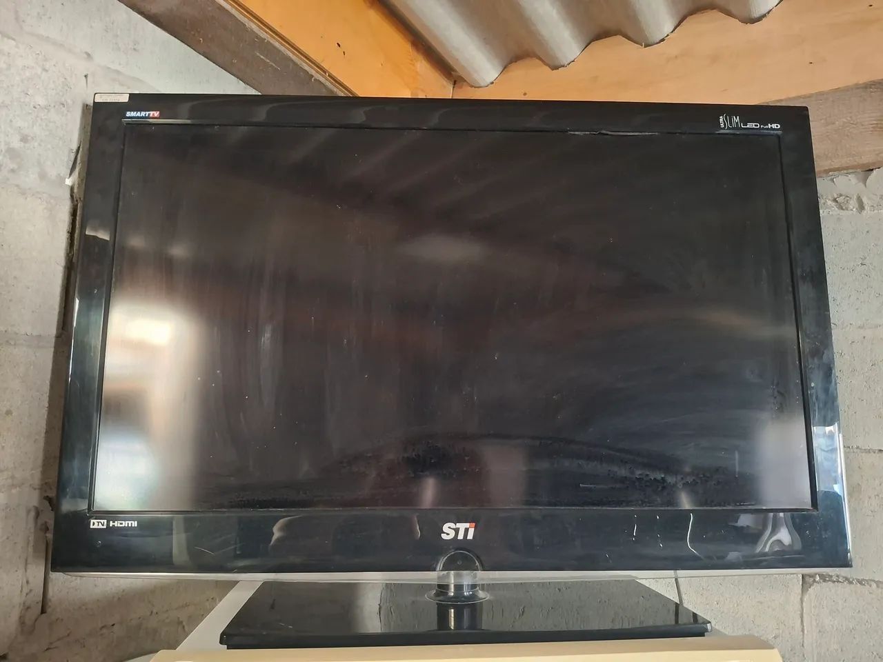 TELEVISÃO TSI 39 PALEGADAS