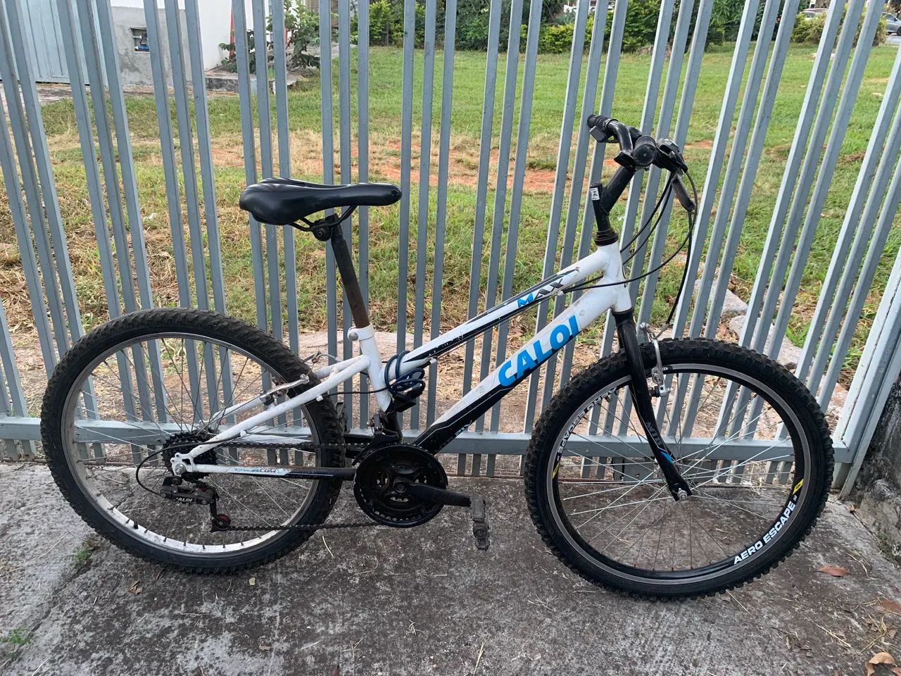 Bicicleta Caloi Max 21v aro 24?
