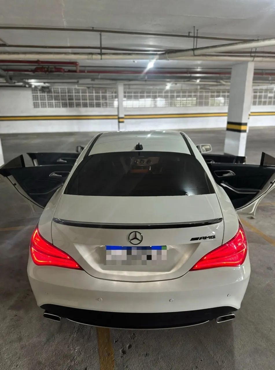 Mercedes-Benz CLA-200 First Edition 1.6 TB 16V Aut. 2015