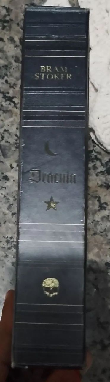 Livro Drácula Darkside - Foto 2
