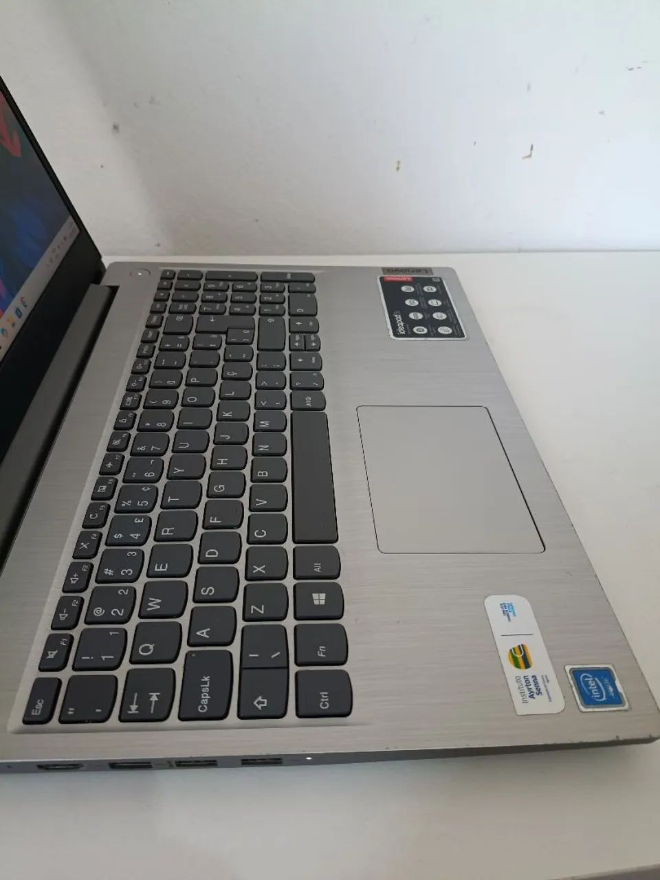 Notebook Lenovo  - Foto 3