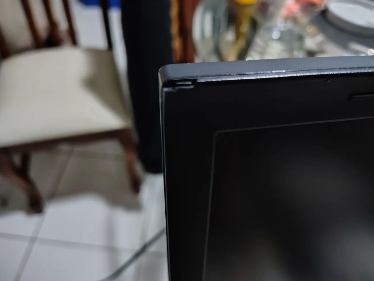 Lenovo Thinkpad T410 Carcaça (Funciona, mas possui detalhes) - Foto 5
