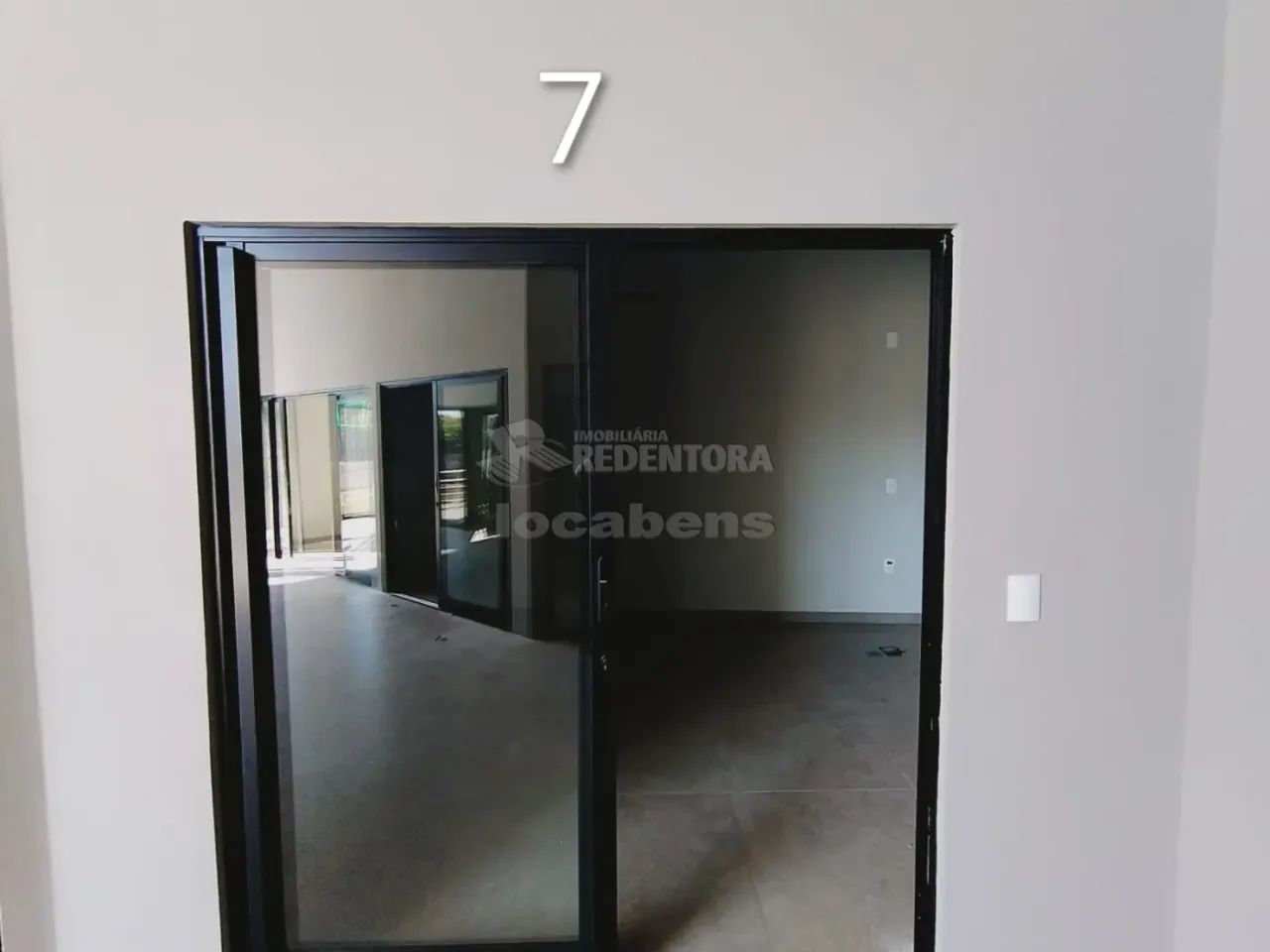 Sala Próximo a Av. Murchid. Homsi. - Foto 5