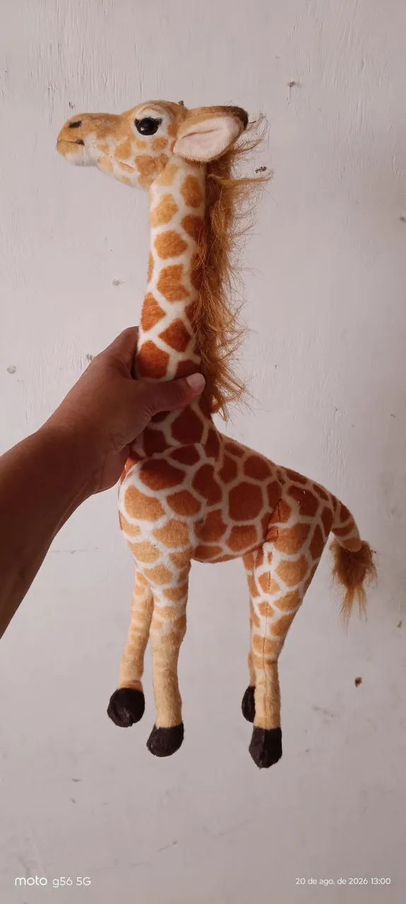 Vendo pelúcia girafa - Foto 2