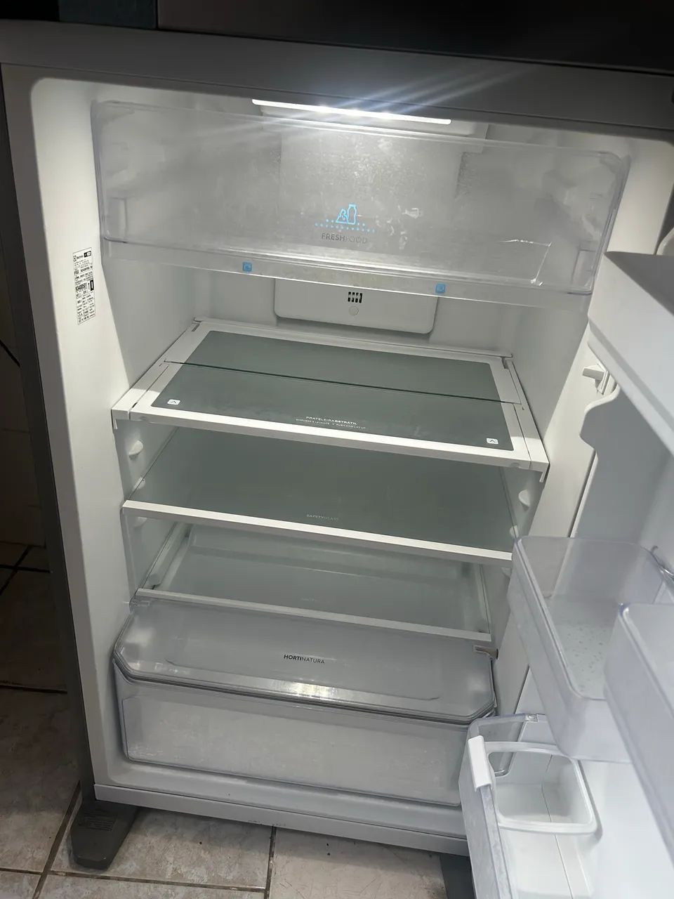 Geladeira Eletrolux reverse frosfree  - Foto 5