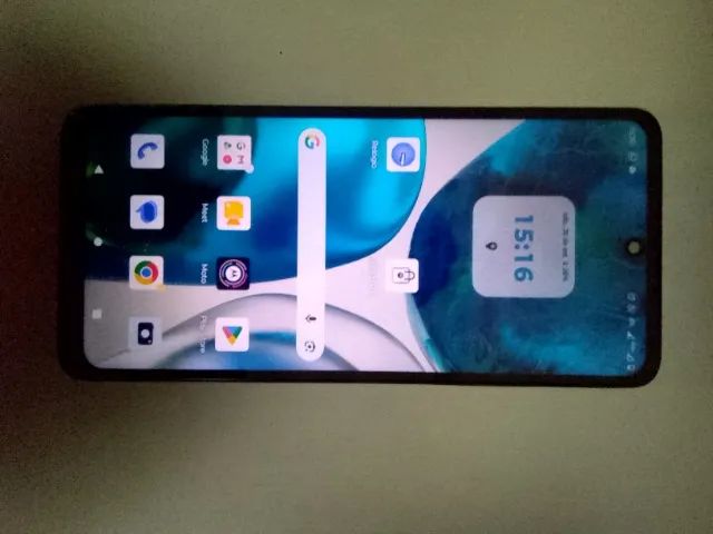 Moto G52 com NFC, pequenos trincados - Foto 3