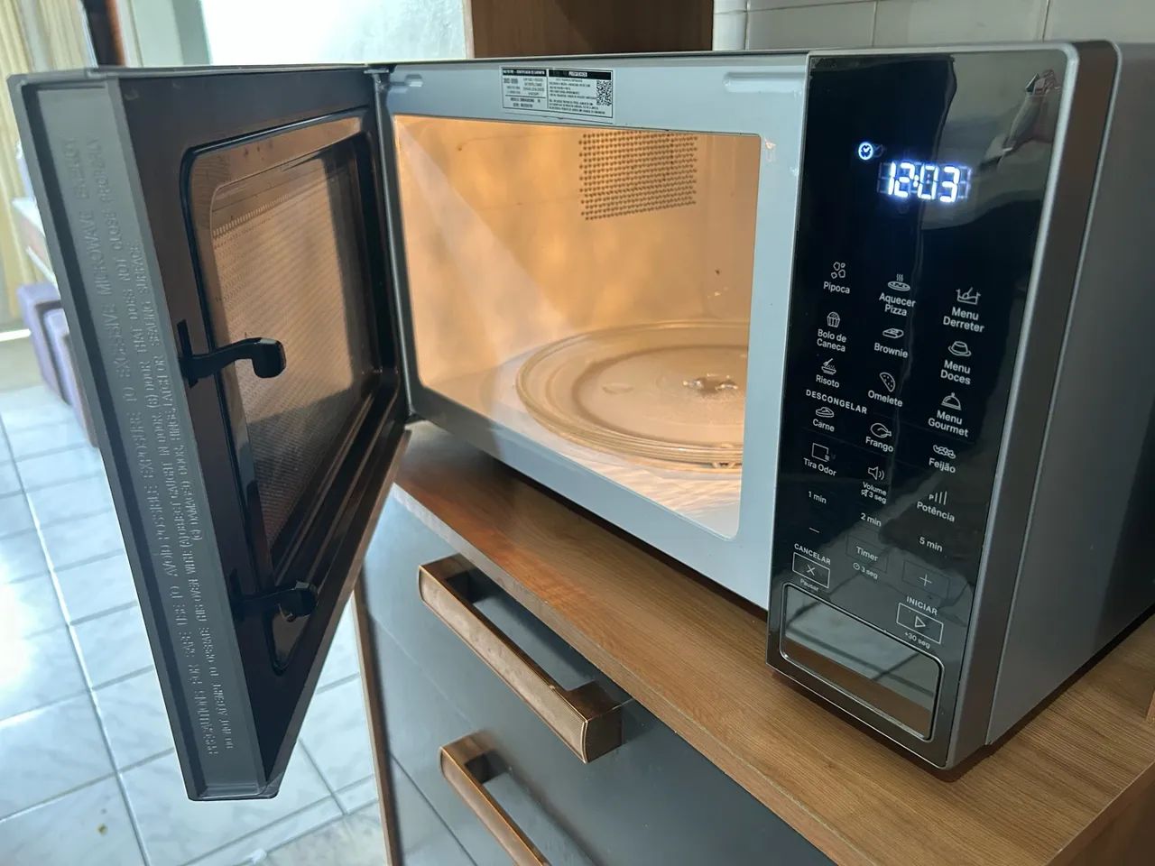 Microondas Brastemp - Foto 3