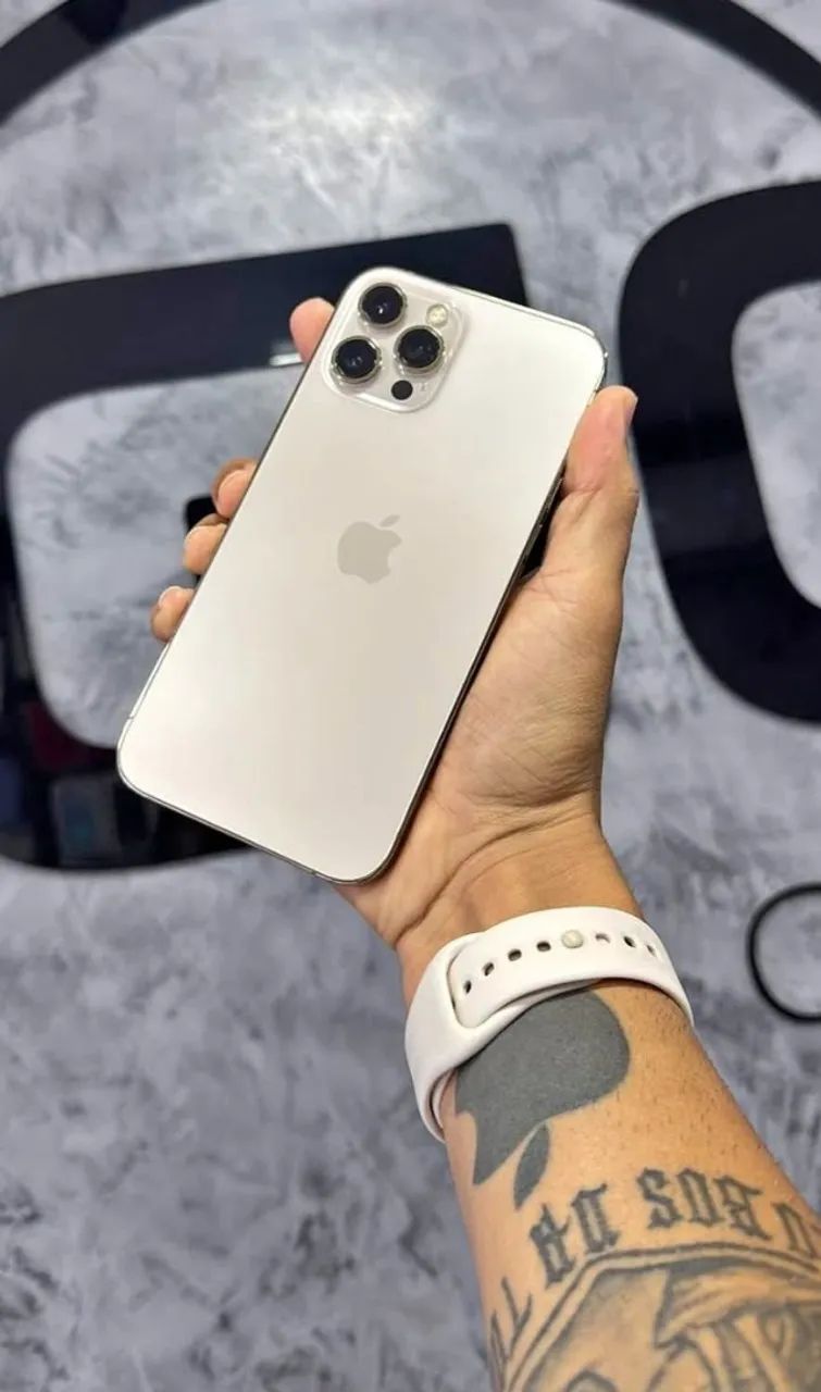Iphone 12 pro max gold  - Foto 3