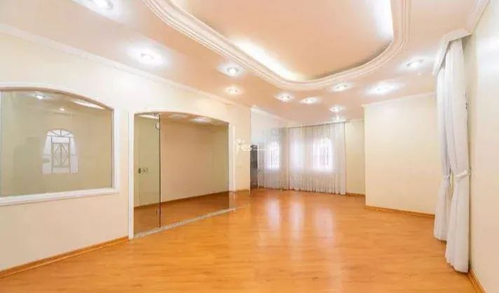 Imóvel em Santo André: Sobrado com Closet e Churrasqueira - Vila Valparaíso - 260m² REF: 1