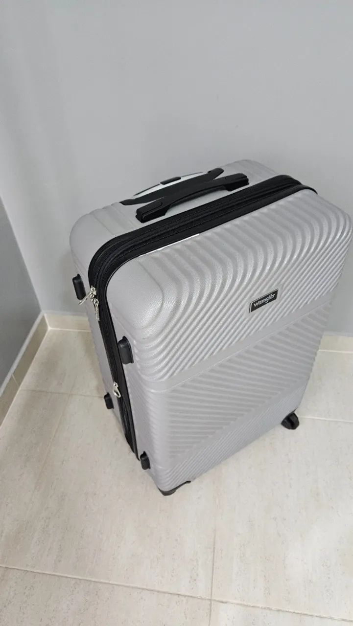 Mala de viagem 23Kg - usada uma vez apenas - Foto 2