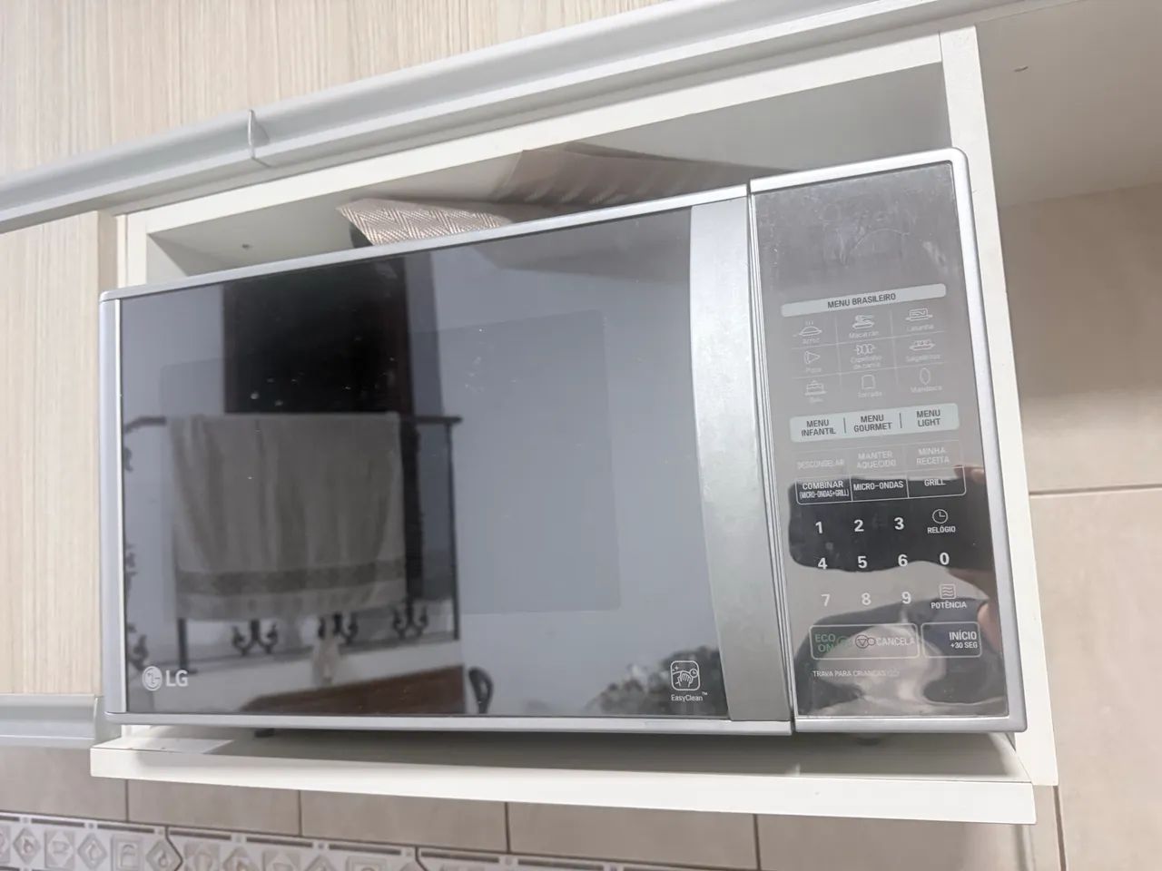 Microondas estragado 30L