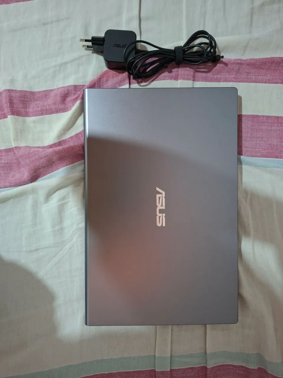 Vendo notebook ASUS  - Foto 2
