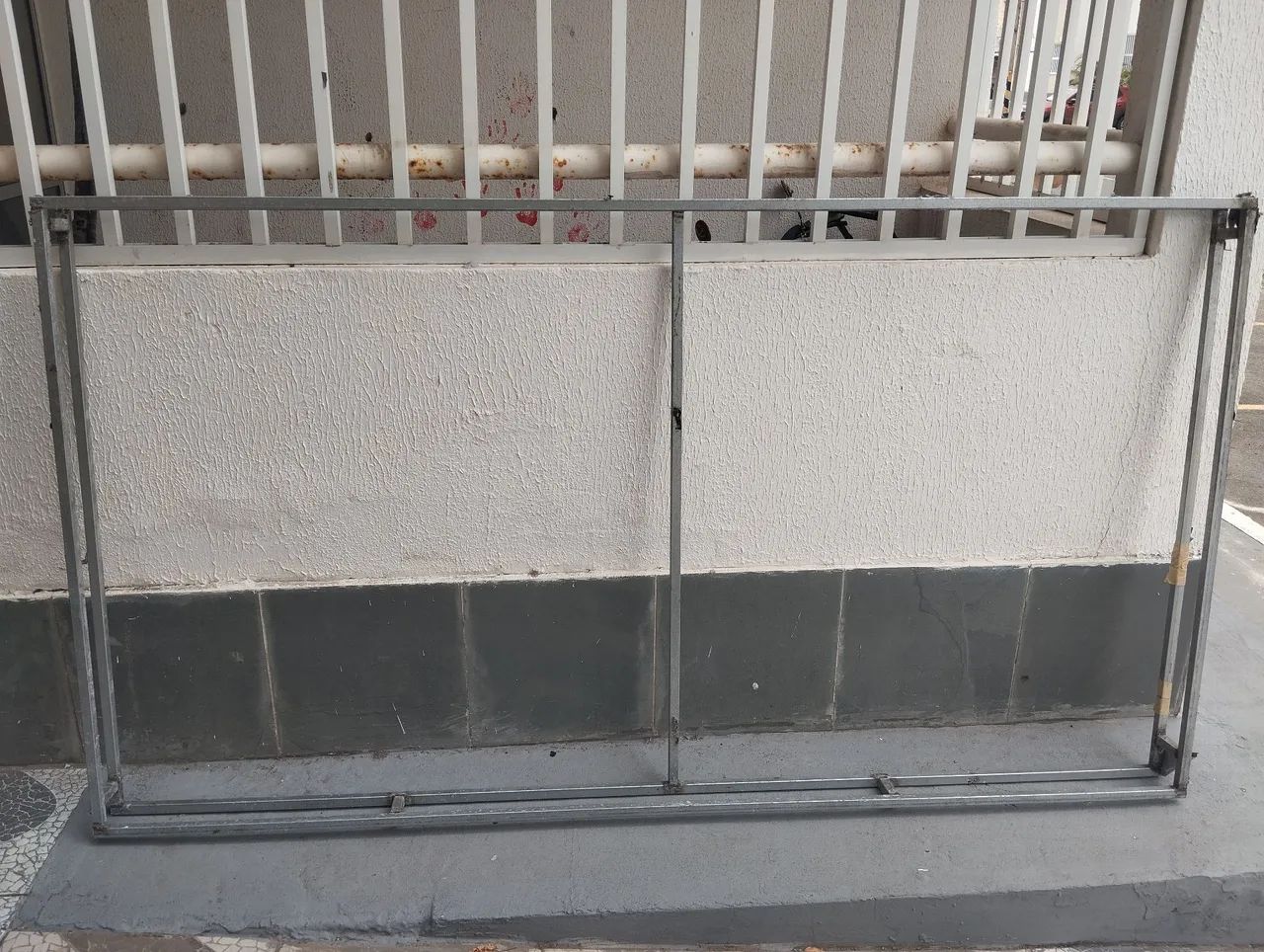 Placa de metalon