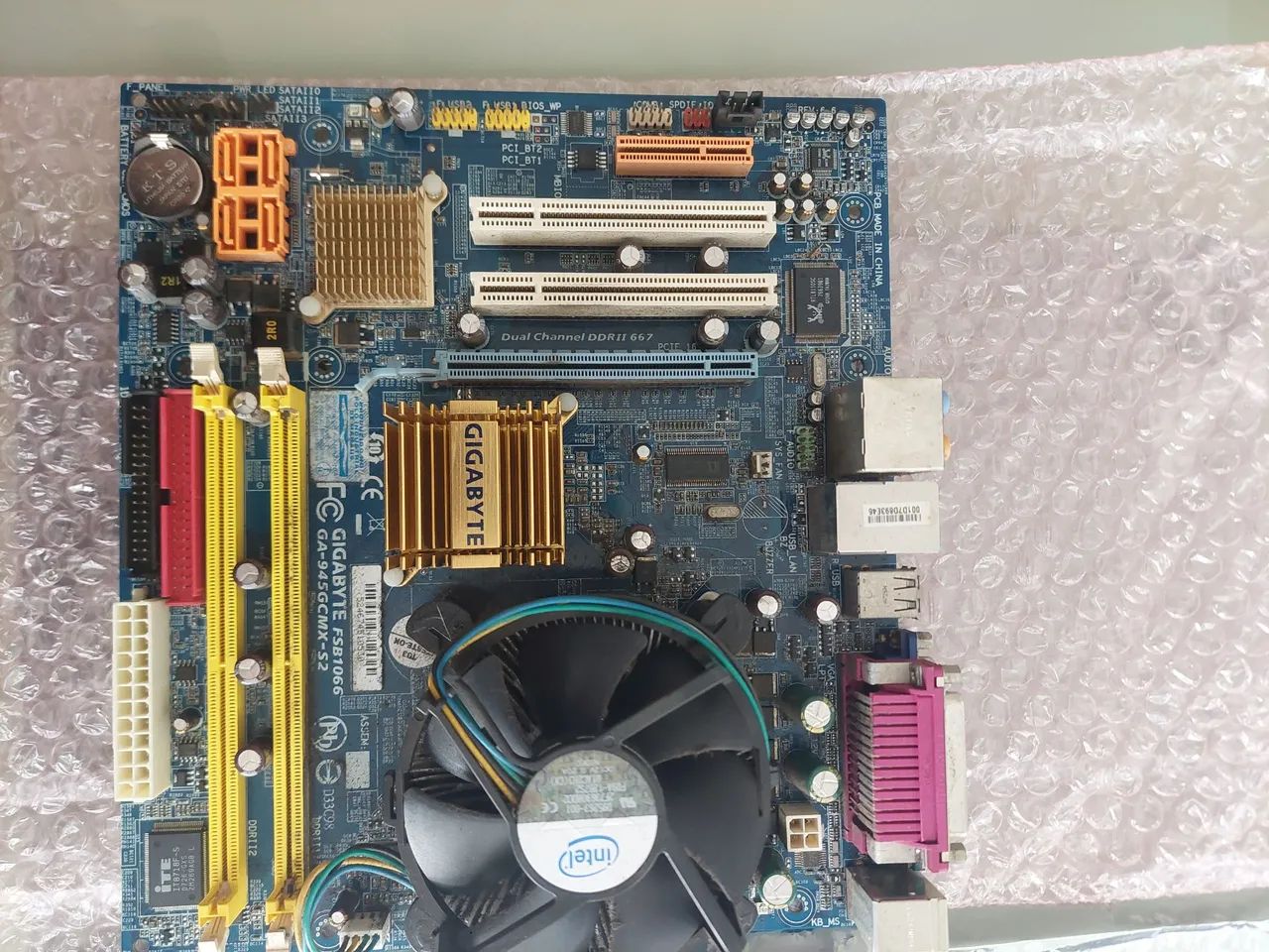 Placa mãe gigante ga-g31m-es2l RAM ddr2 