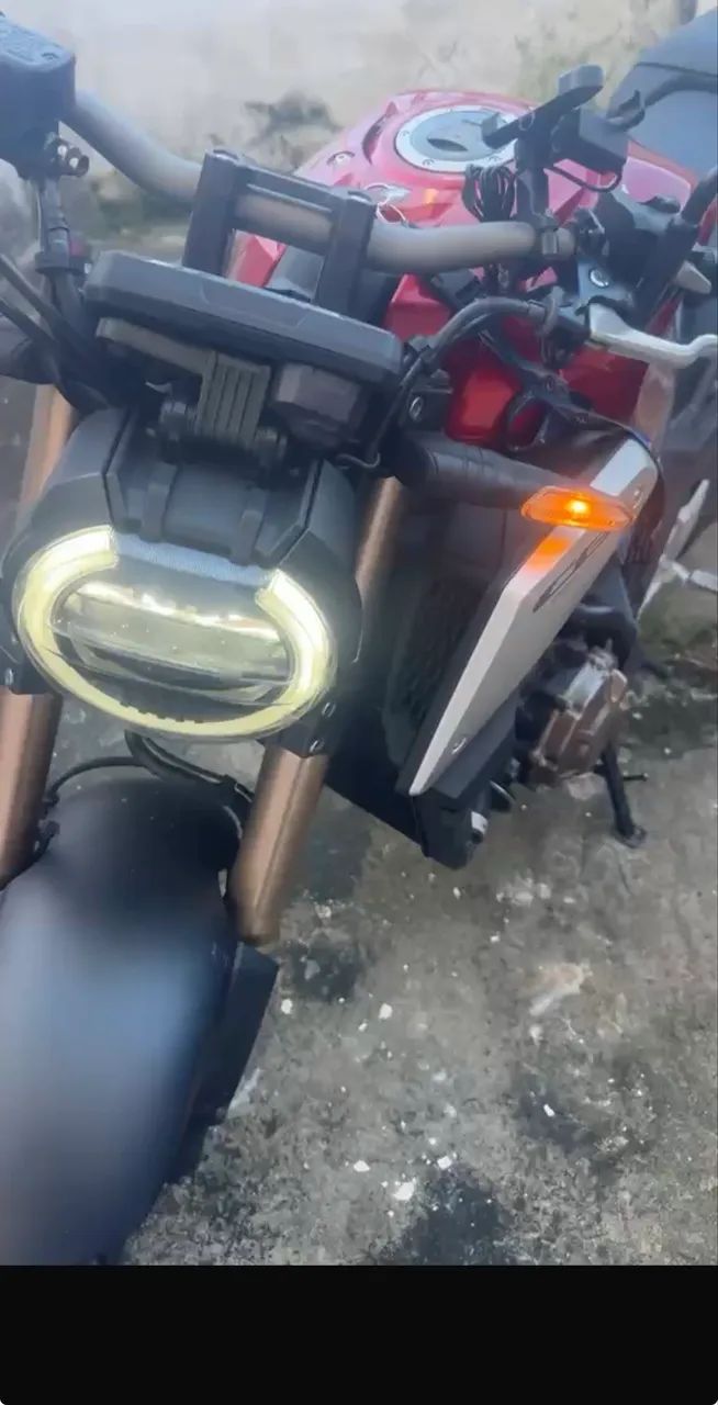 CB 650  - Foto 2