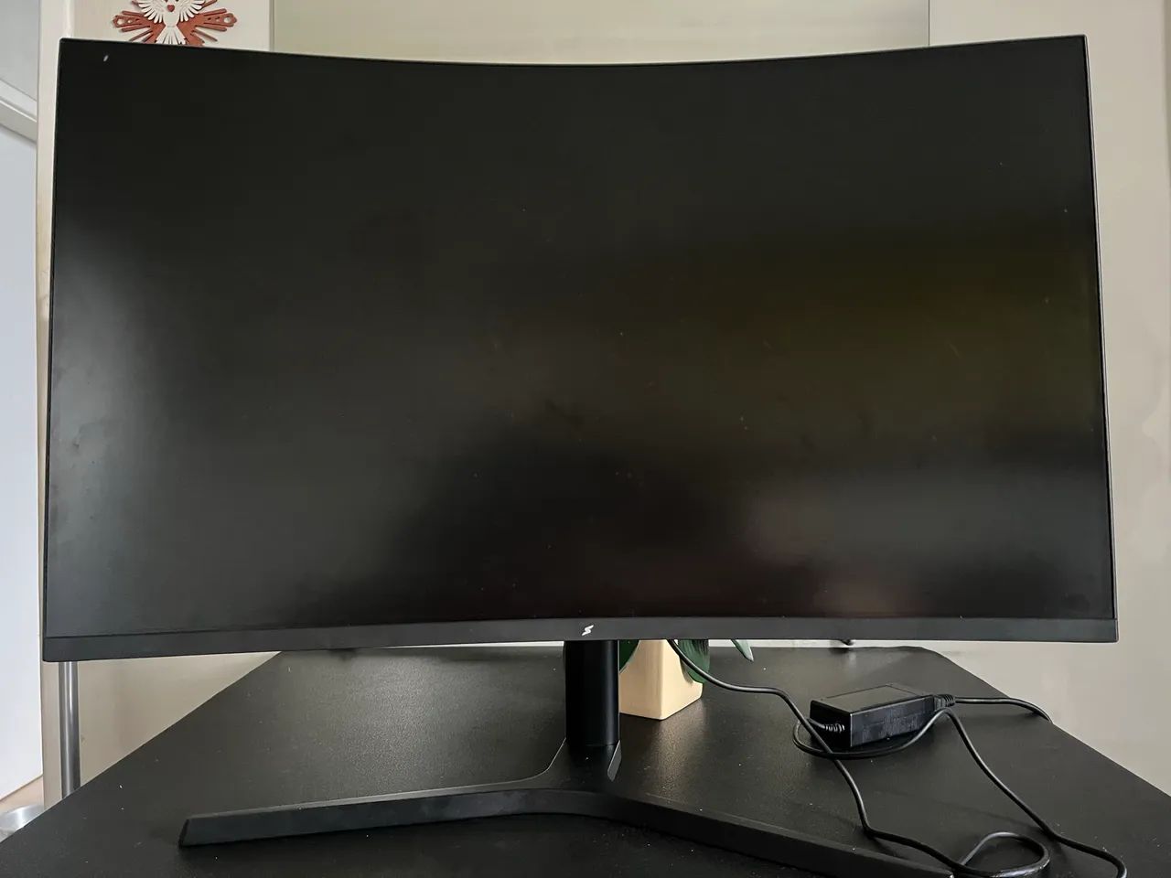 MONITOR SUPERFRAME 32 Pol COM DEFEITO