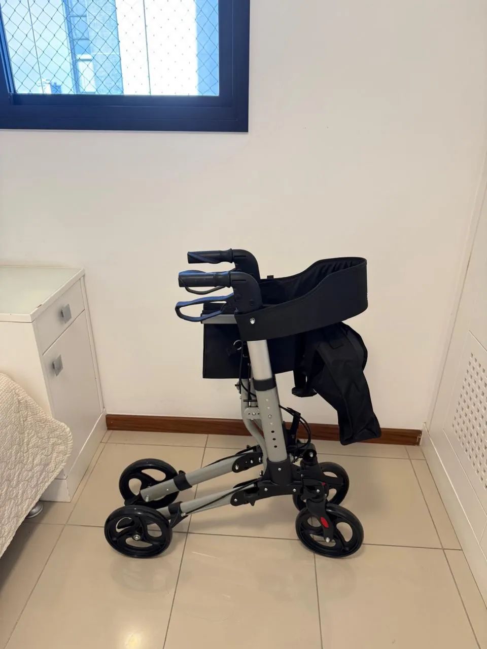 Andador Dellamed - Foto 2