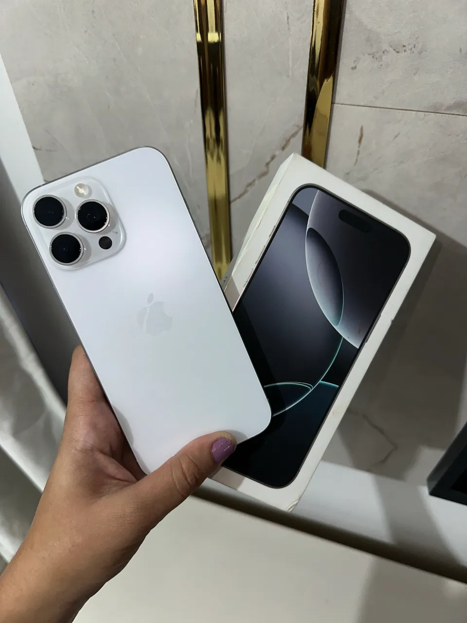 Apple iPhone 12 シルバー 本体 Iphone 12 - Celulares e Smartphones - Areinha, São Luís 1511758550