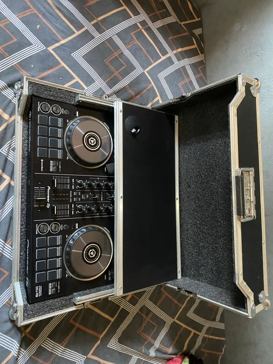 VENDE SE CONTROLADORA DDJ