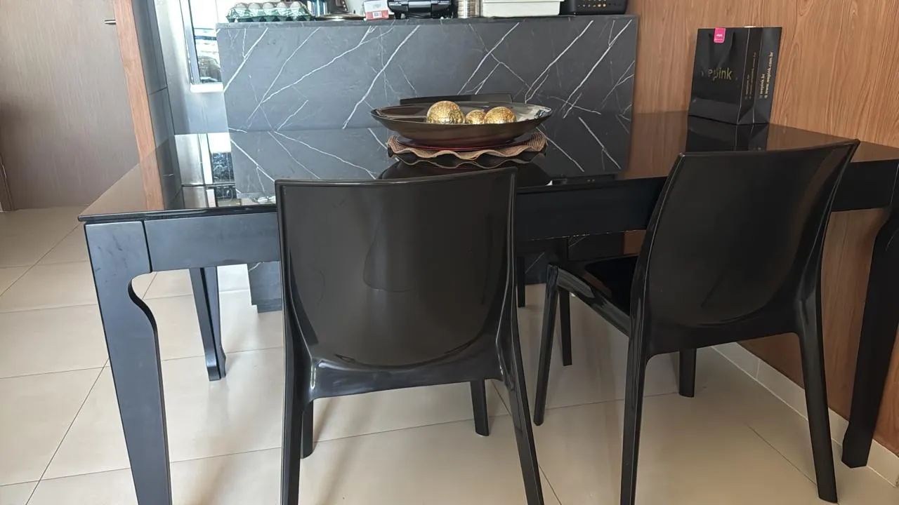 Mesa de jantar com 4 cadeiras  - Foto 3