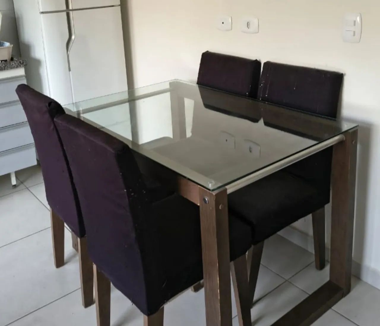 Mesa com cadeiras 