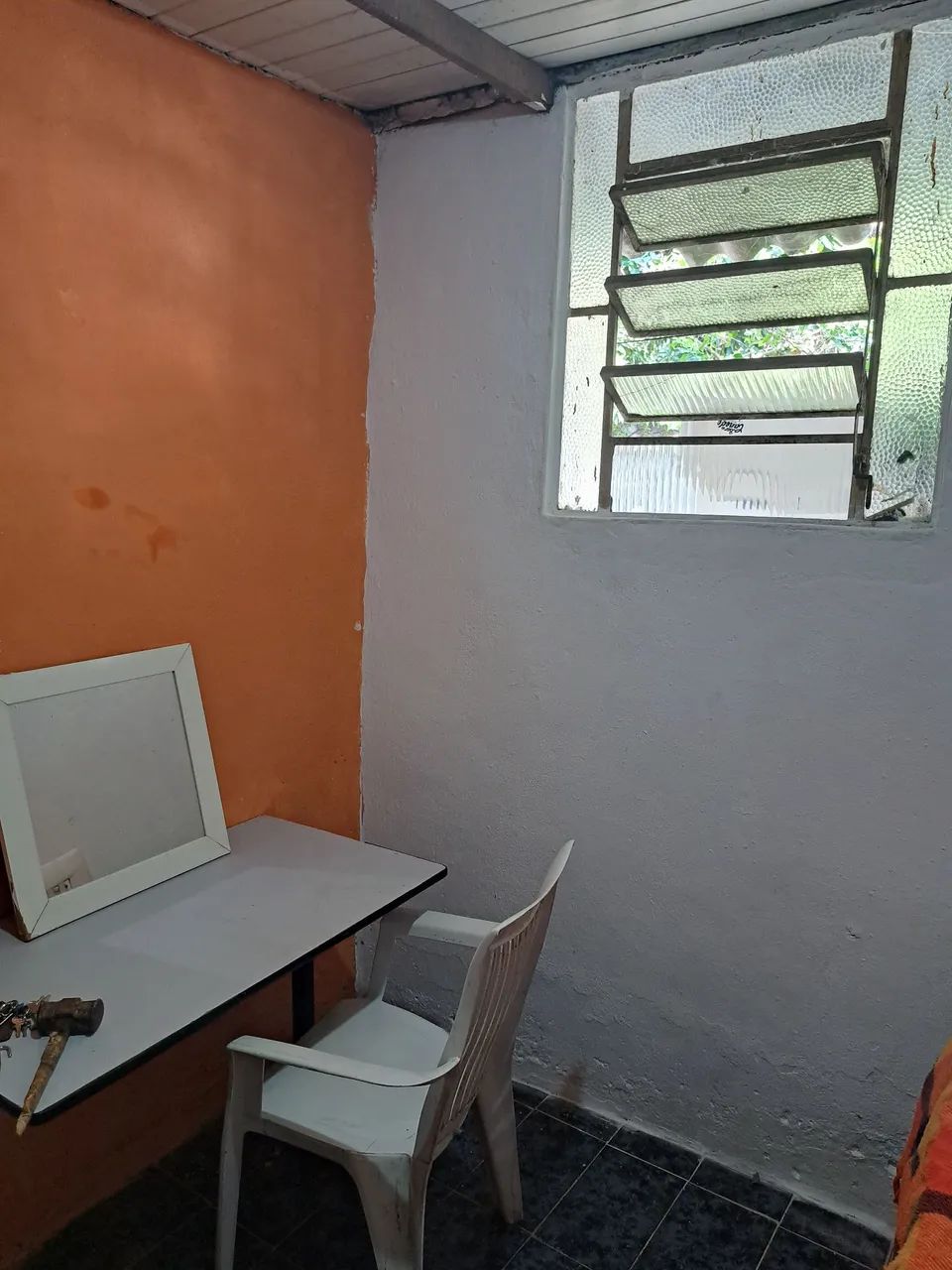 Aluguel de quarto médio e grande na Tijuca