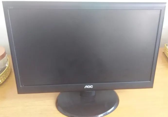 MONITOR AOC VGA 18,5 POLEGADAS - Foto 3
