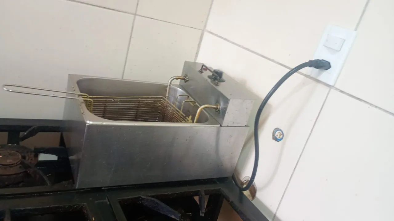 Frigideira elétrica $ *zap