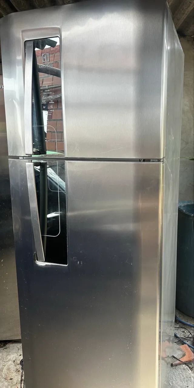 Vendo geladeira inox - Foto 2