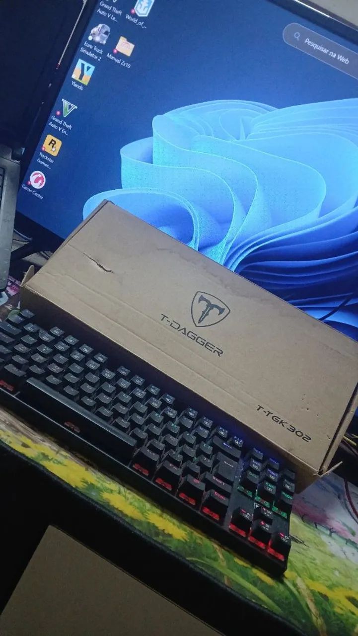 Teclado Gamer T-DAGGER 