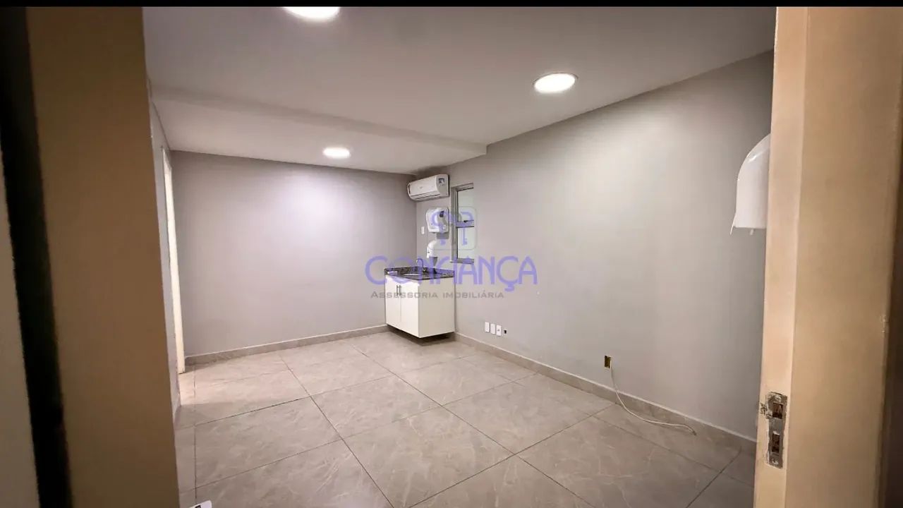 Clínica extensa composta por muitas salas  - Foto 5