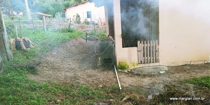Terreno com 14 tarefas e meia, incluindo casa, área de mata e brejo - Foto 2