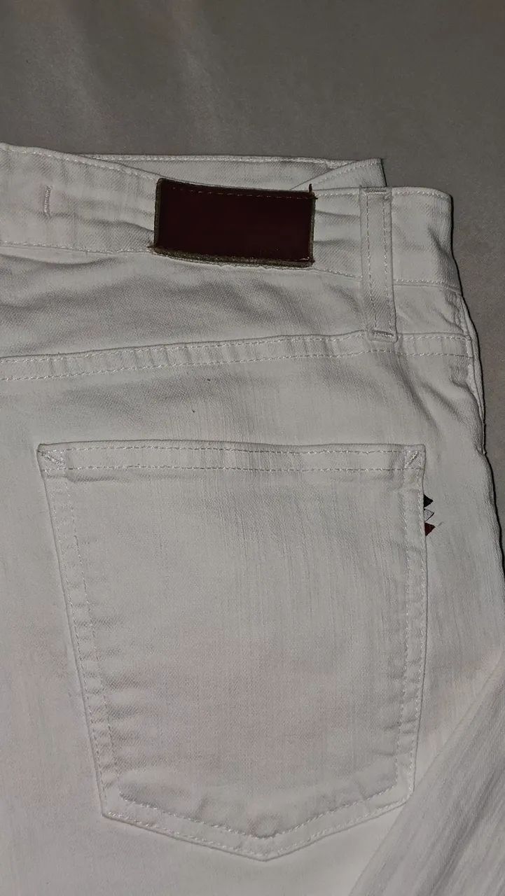 Calça Branca Lacoste L!VE Original - Slim Fit - Foto 5