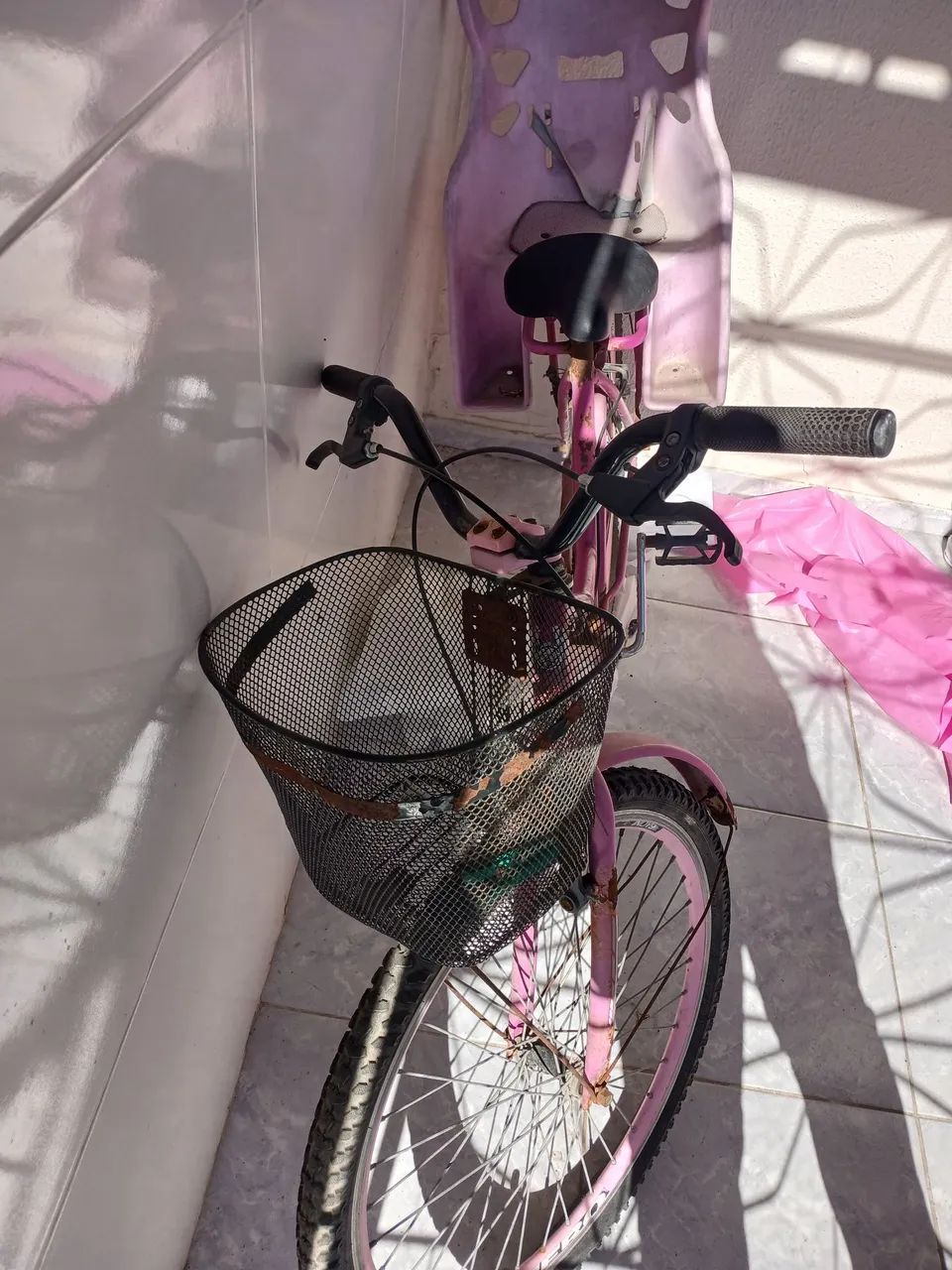 Bicicleta com cadeirinha