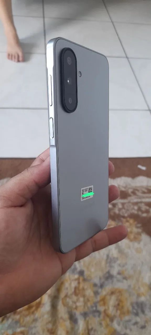 Samsung A17 128gb 4gb ram, NFC - Foto 2