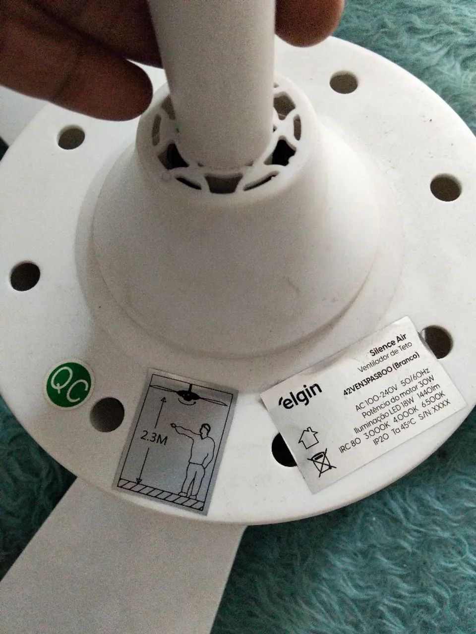 Ventilador de teto com luminária  - Foto 5