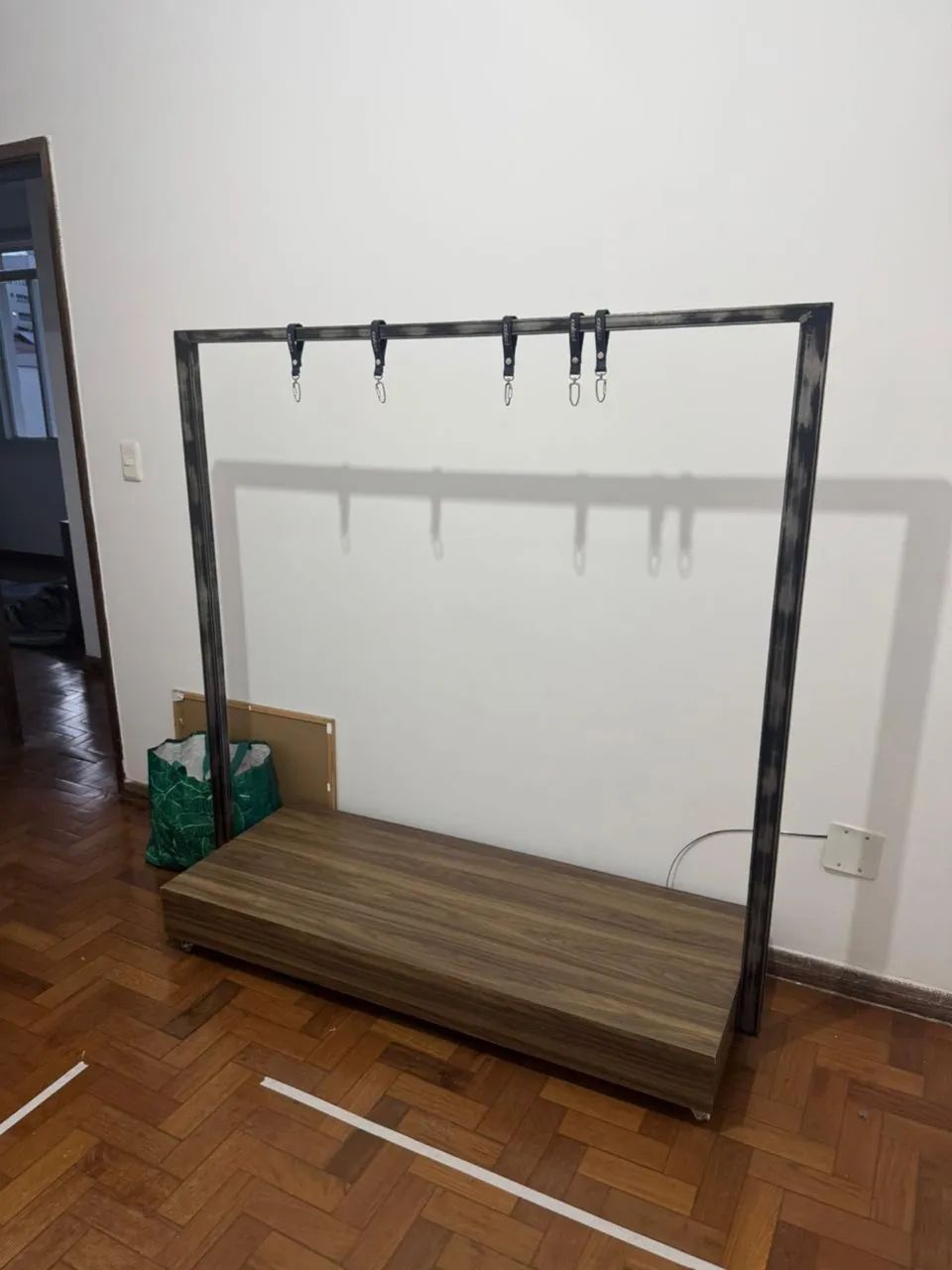 Arara de roupas 